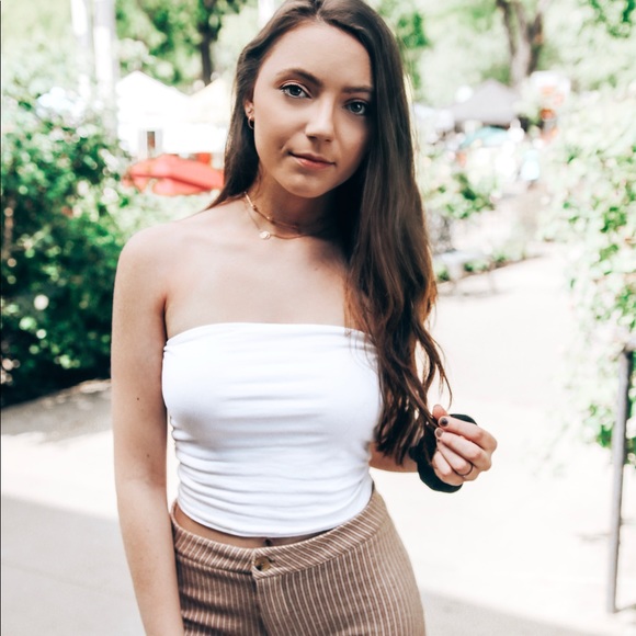 Meet your Posher, Ericca - Picture 1 of 1